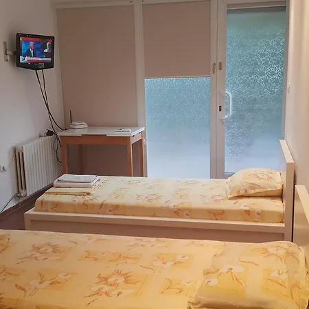 Nexus Near Airport Apartment Sofia